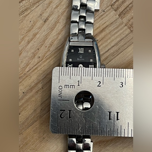 Bulova Ladies Watch Abalone Dial Stainless Bracelet Hidden Clasp 96C97 - Picture 13 of 15